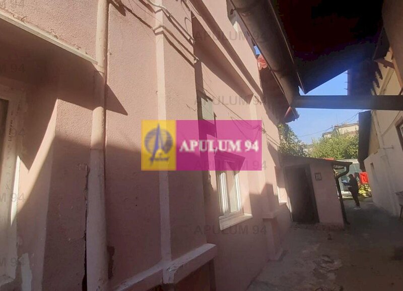 Casa pe Calea Plevnei langa Spitalul Militar